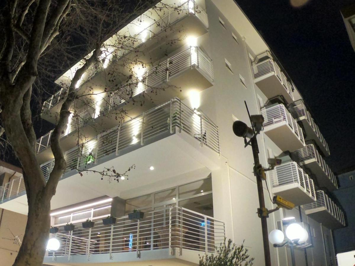 Hotel Half Moon Airport Restaurant Rimini Exterior photo